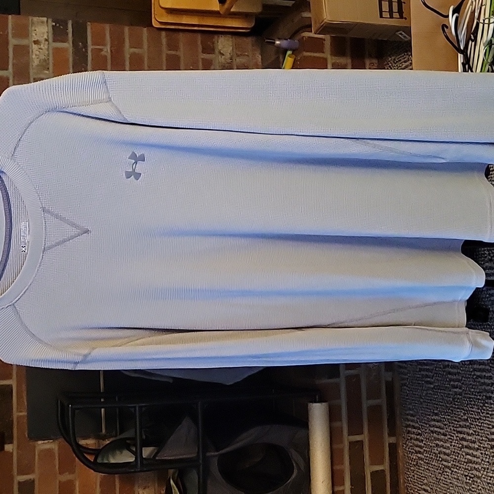 XXL Grey Under Armour long sleeve thermal shirt